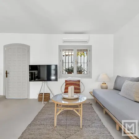 Prázdninový dům Letsmarbella - Tropical Oasis *