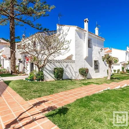 Дом отдыха Letsmarbella - Tropical Oasis Марбелья