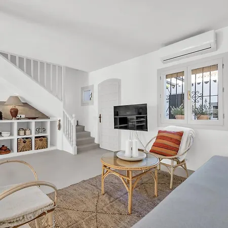 Letsmarbella - Tropical Oasis Μαρμπέλλα